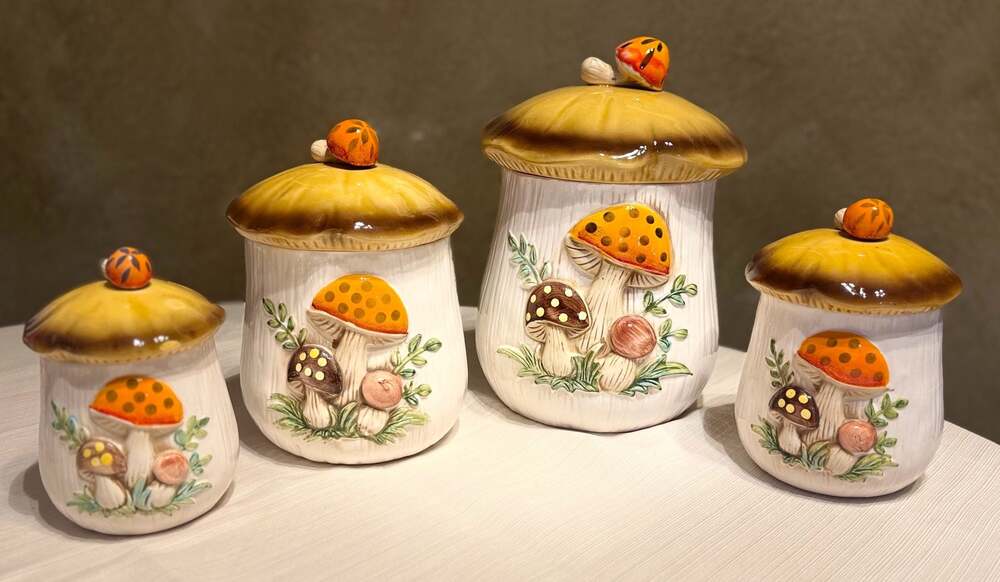 Vintage Mushroom Ceramic Canister Set of 4 with Lids (Sm, Md, Lg, Xtra Lg)